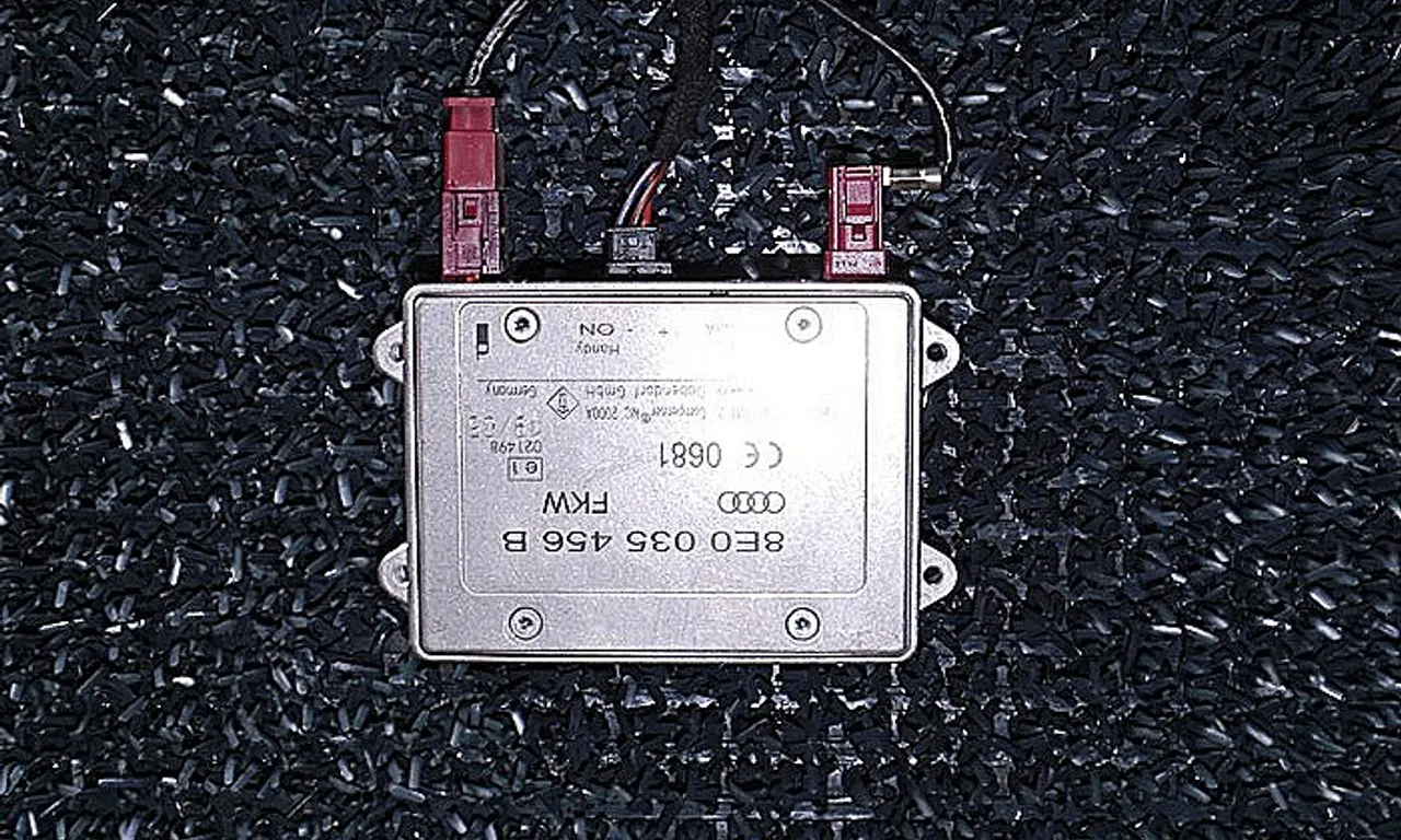 MODUL ANTENA AUDI A6 C6 Avant 2004-2011