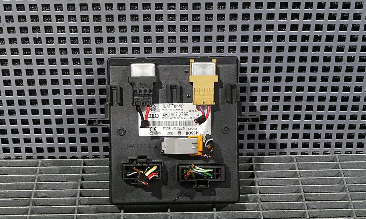 MODUL CONFORT AUDI A6 C6 Avant 2004-2011