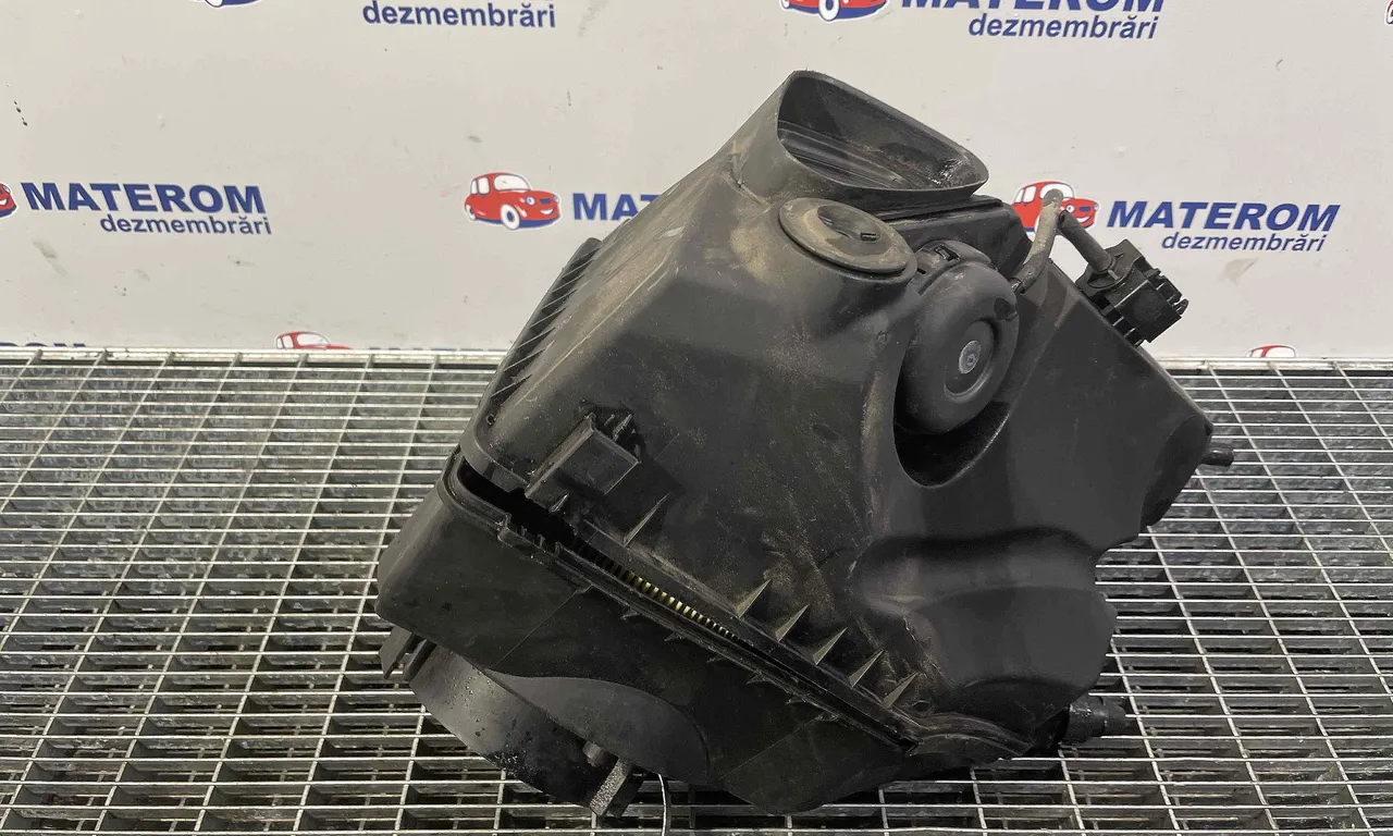 CARCASA FILTRU AER AUDI A6 C6 Avant 2004-2011