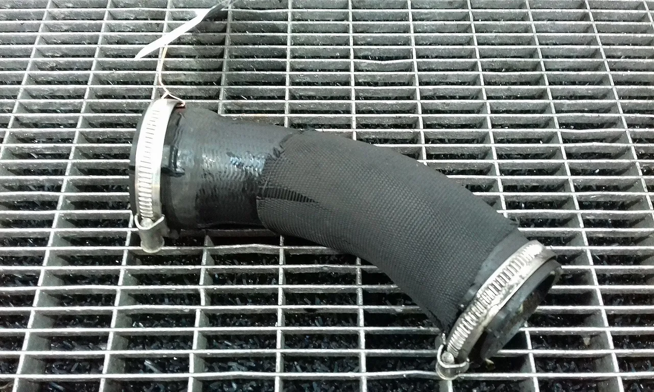 FURTUN INTERCOOLER AUDI A6 C6 Avant 2004-2011