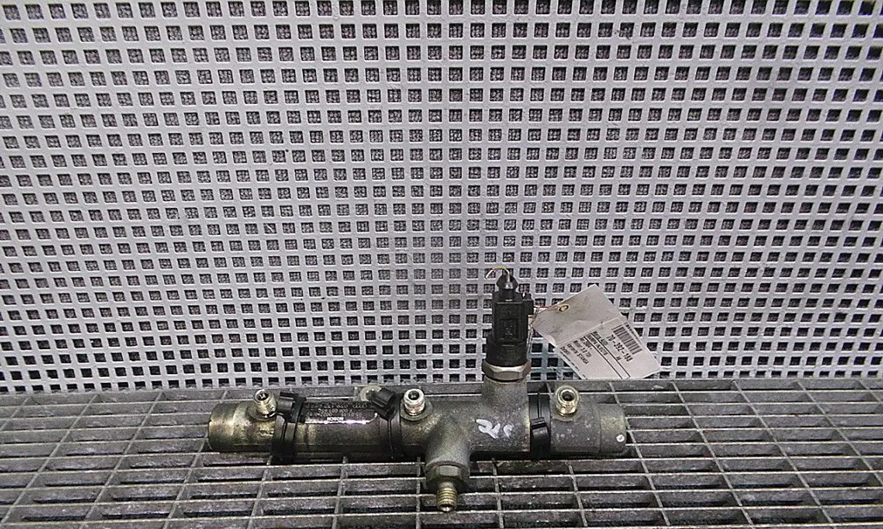 RAMPA INJECTIE AUDI A6 C6 Avant 2004-2011