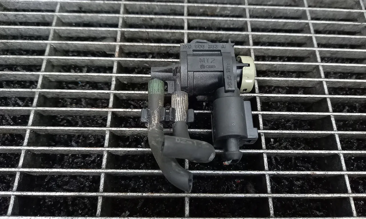 SUPAPA VACUUM AUDI A6 C6 Avant 2004-2011