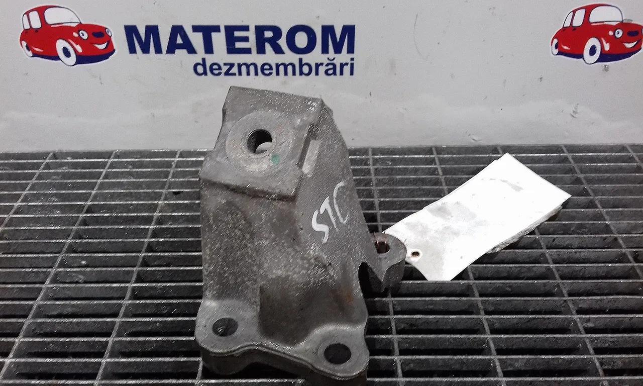 SUPORT MOTOR STANGA AUDI A6 C6 Avant 2004-2011