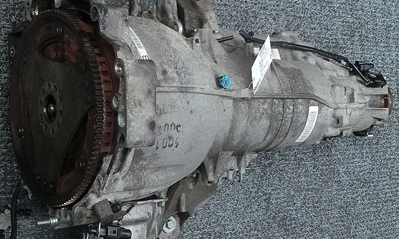 CUTIE VITEZE AUDI A6 C6 Avant 2004-2011