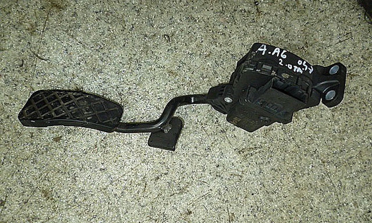 PEDALA ACCELERATIE AUDI A6 C6 Avant 2004-2011