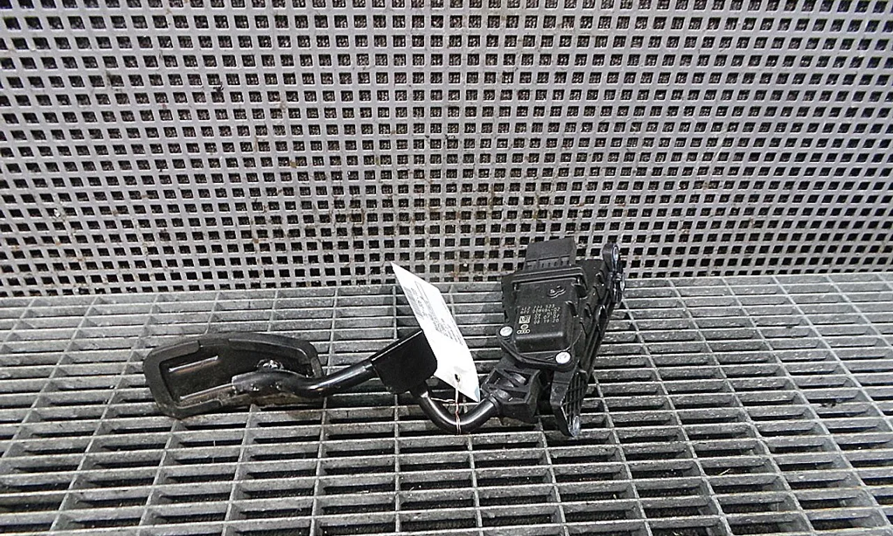PEDALA ACCELERATIE AUDI A6 C6 Avant 2004-2011