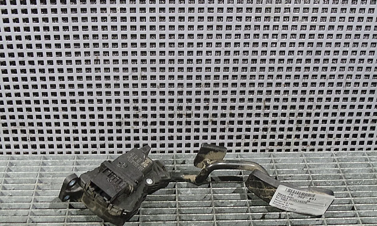 PEDALA ACCELERATIE AUDI A6 C6 Avant 2004-2011