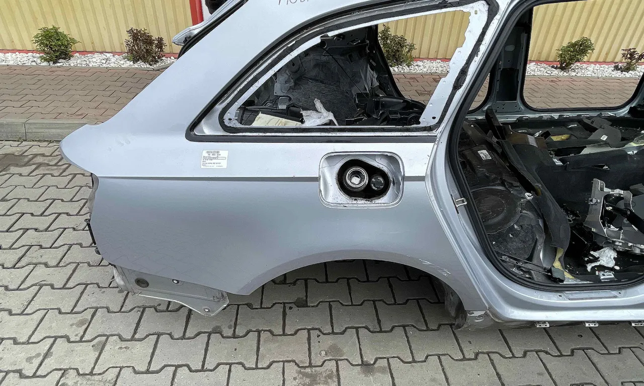 ARIPA SPATE DREAPTA AUDI A6 C7 2010-2019