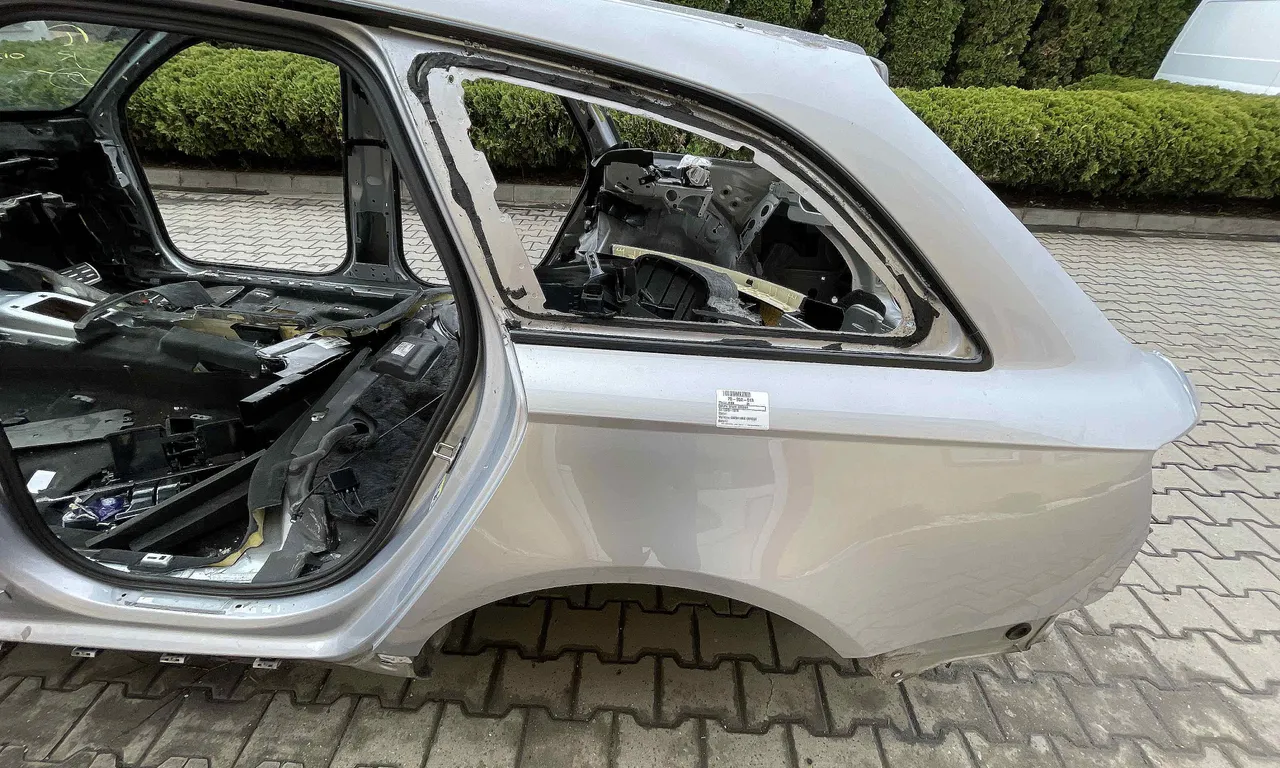 ARIPA SPATE STANGA AUDI A6 C7 2010-2019