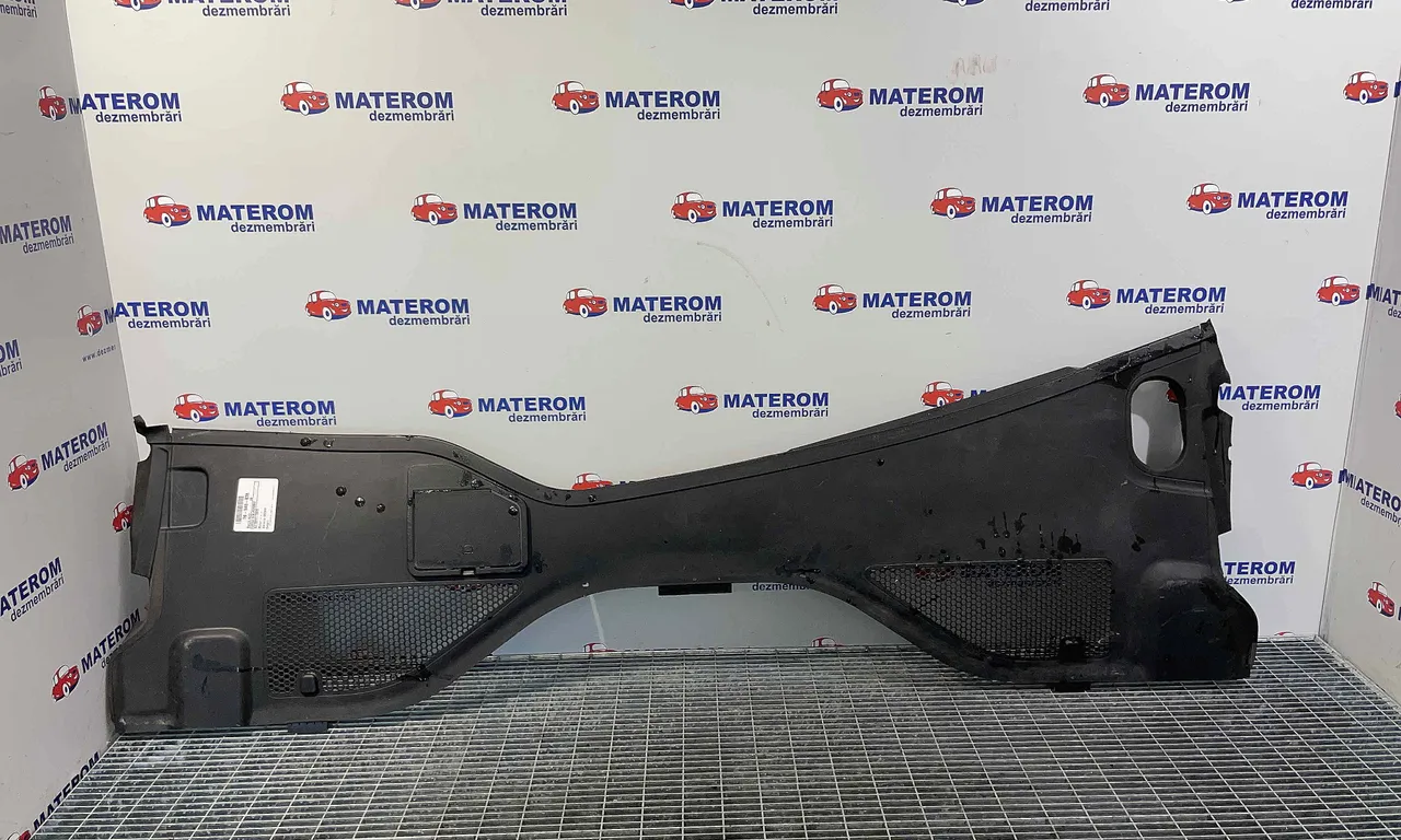 GRILA SUB PARBRIZ AUDI A6 C7 2010-2019
