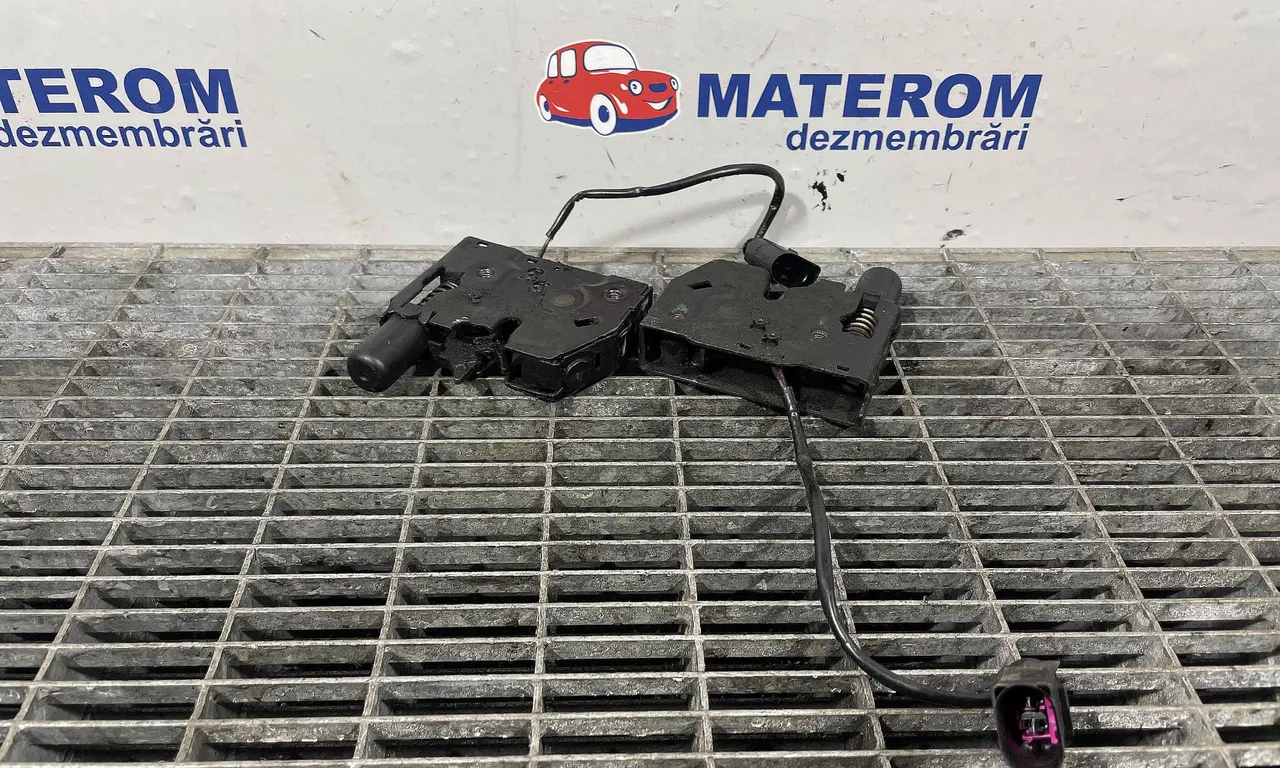 INCUIETOARE CAPOTA FATA AUDI A6 C7 2010-2019