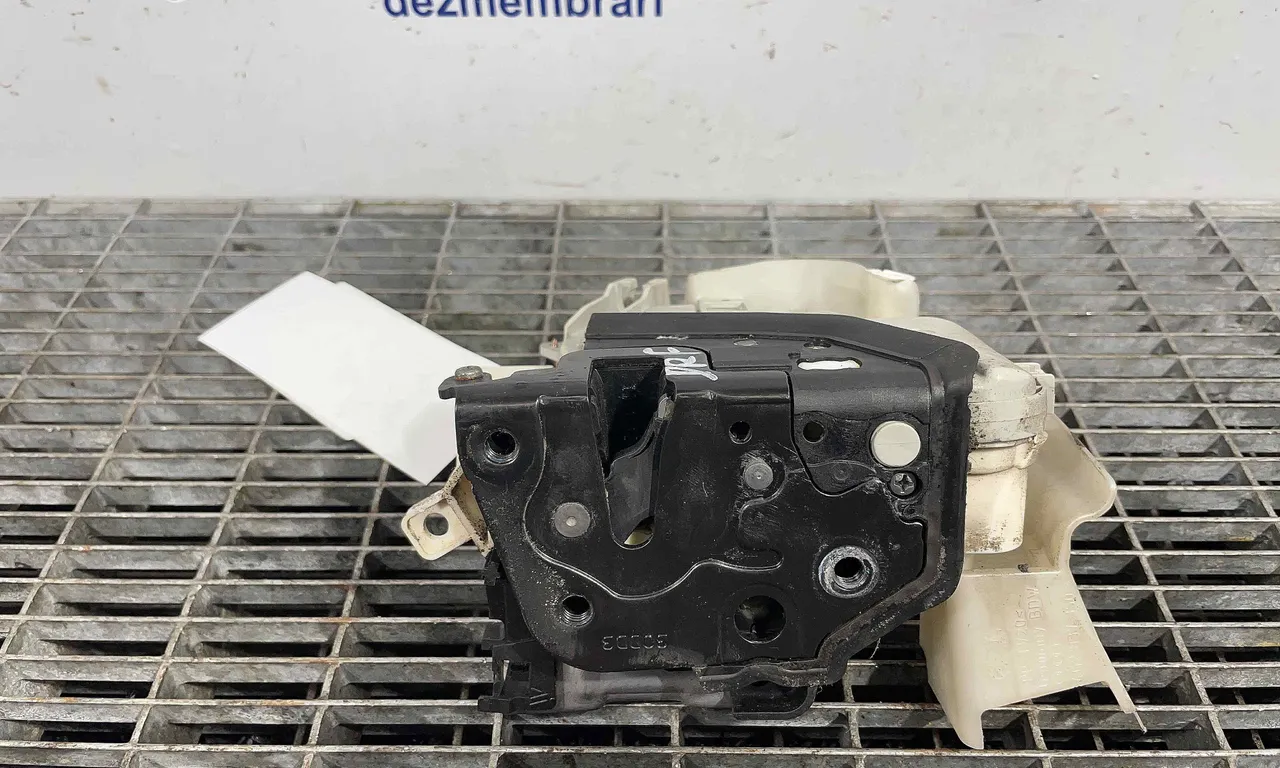 INCUIETOARE USA FATA DREAPTA AUDI A6 C7 2010-2019