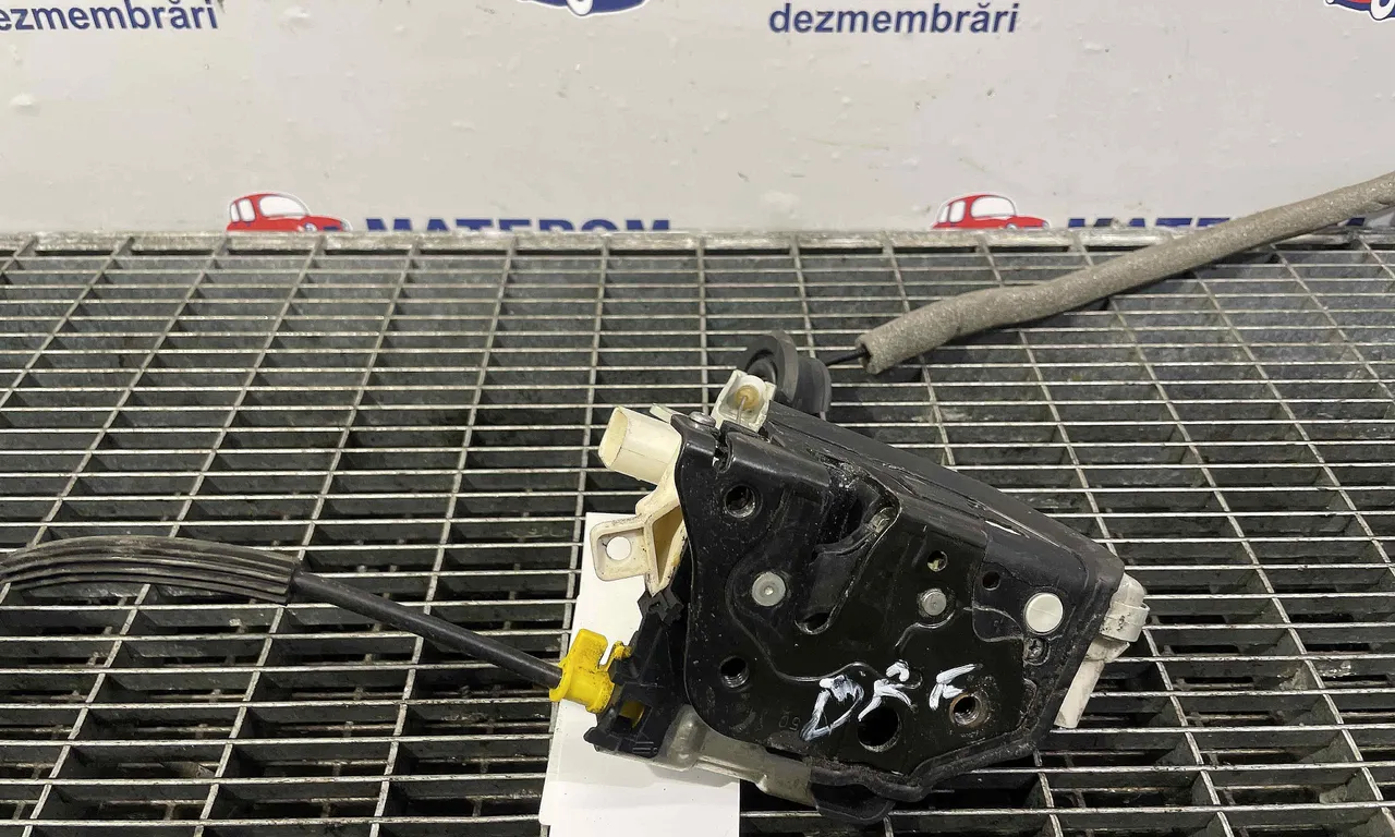INCUIETOARE USA FATA DREAPTA AUDI A6 C7 2010-2019
