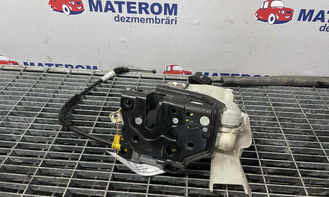 INCUIETOARE USA FATA DREAPTA AUDI A6 C7 2010-2019