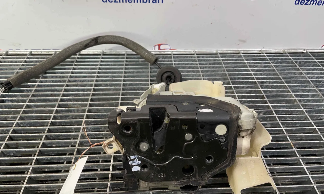 INCUIETOARE USA FATA DREAPTA AUDI A6 C7 2010-2019