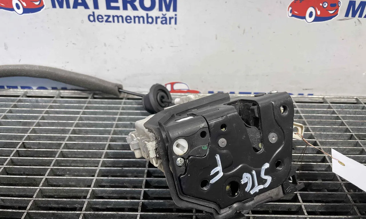 INCUIETOARE USA FATA STANGA AUDI A6 C7 2010-2019