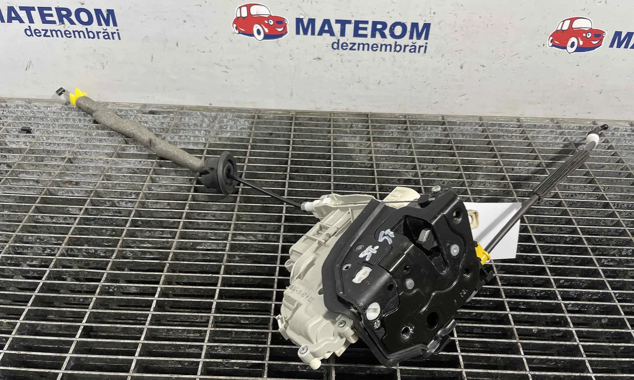 INCUIETOARE USA SPATE STANGA AUDI A6 C7 2010-2019