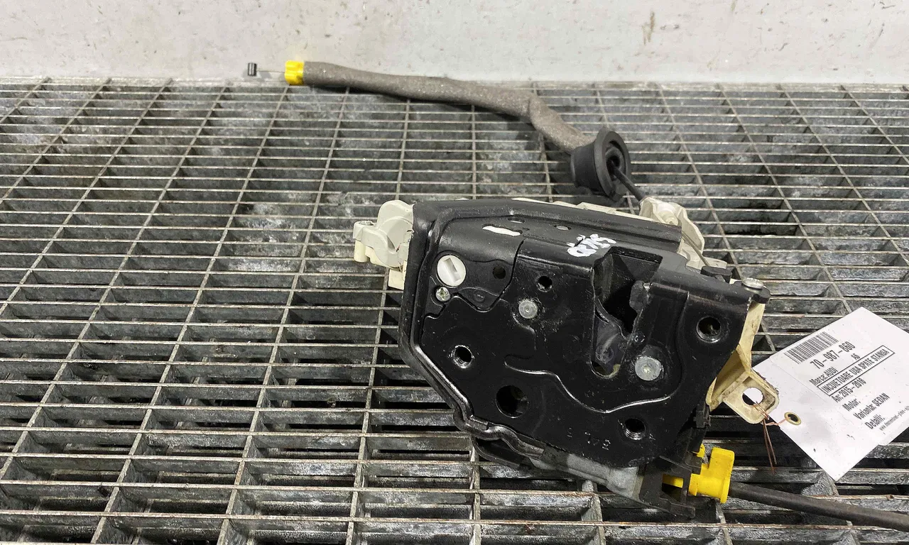 INCUIETOARE USA SPATE STANGA AUDI A6 C7 2010-2019