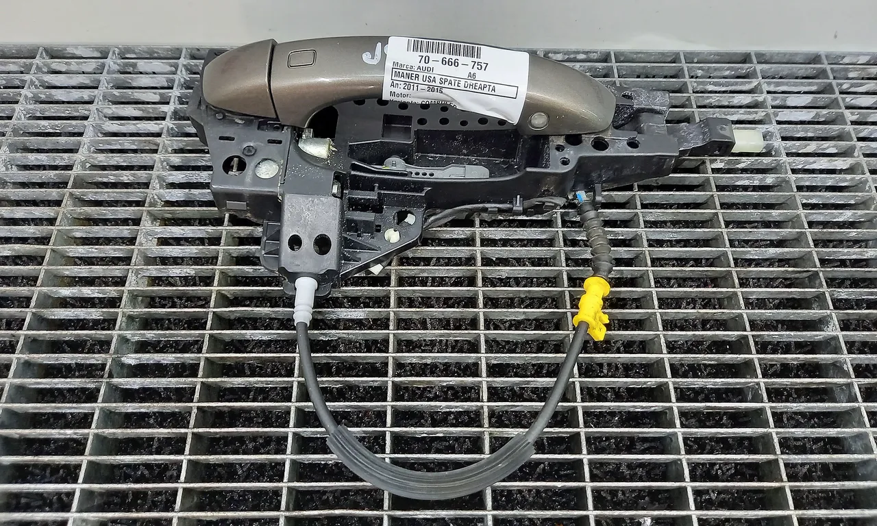 MANER USA SPATE DREAPTA AUDI A6 C7 2010-2019