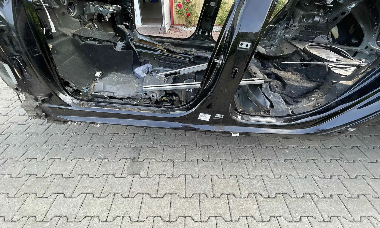 PRAG STANGA AUDI A6 C7 2010-2019