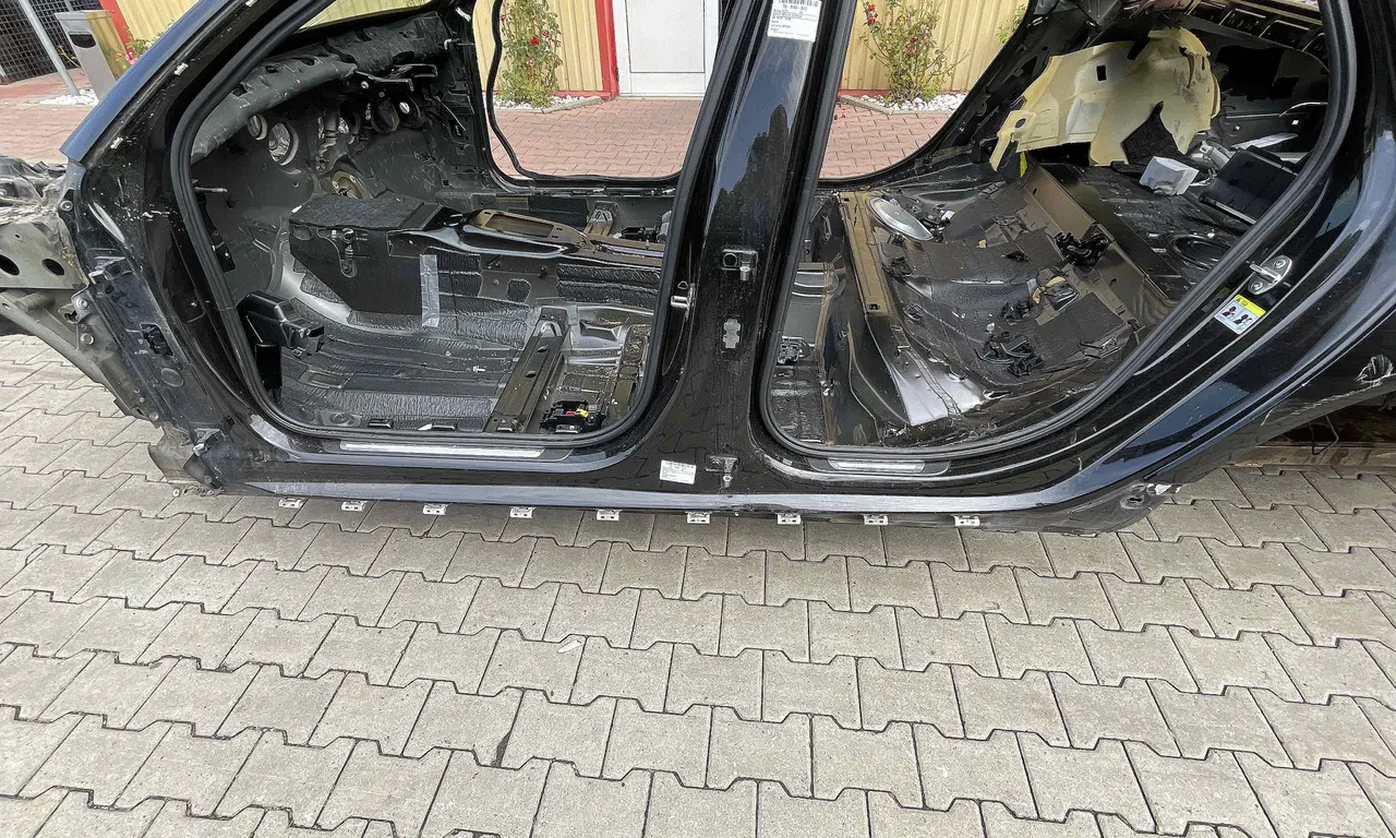 PRAG STANGA AUDI A6 C7 2010-2019