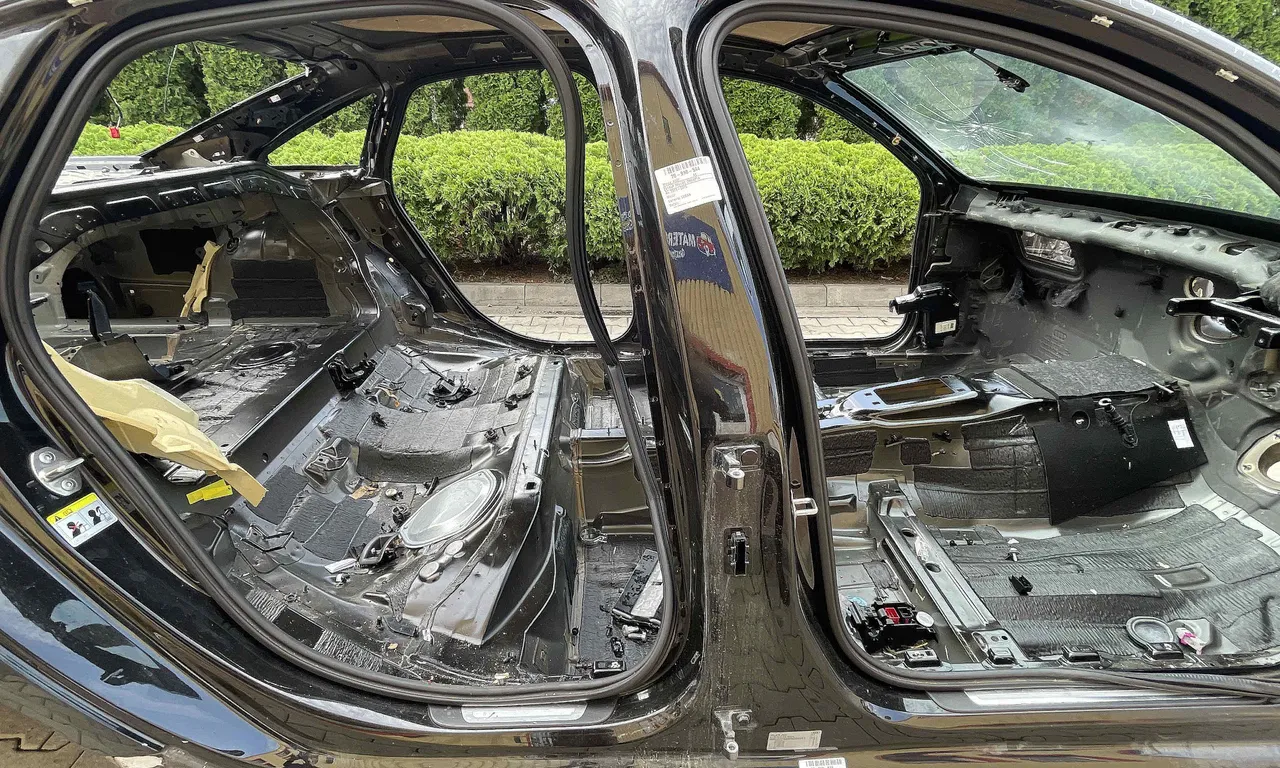 STALP MIJLOC DREAPTA AUDI A6 C7 2010-2019