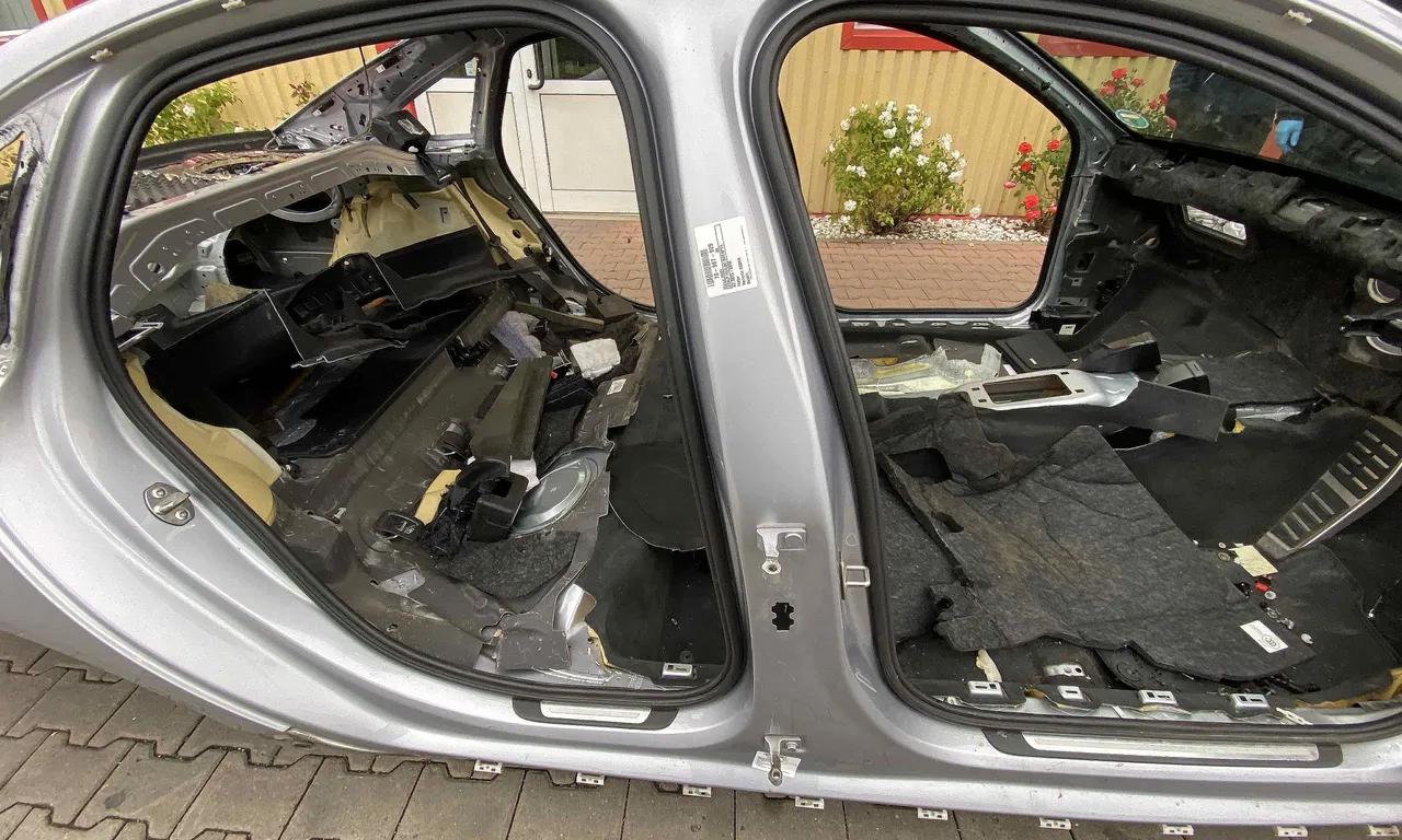 STALP MIJLOC DREAPTA AUDI A6 C7 2010-2019