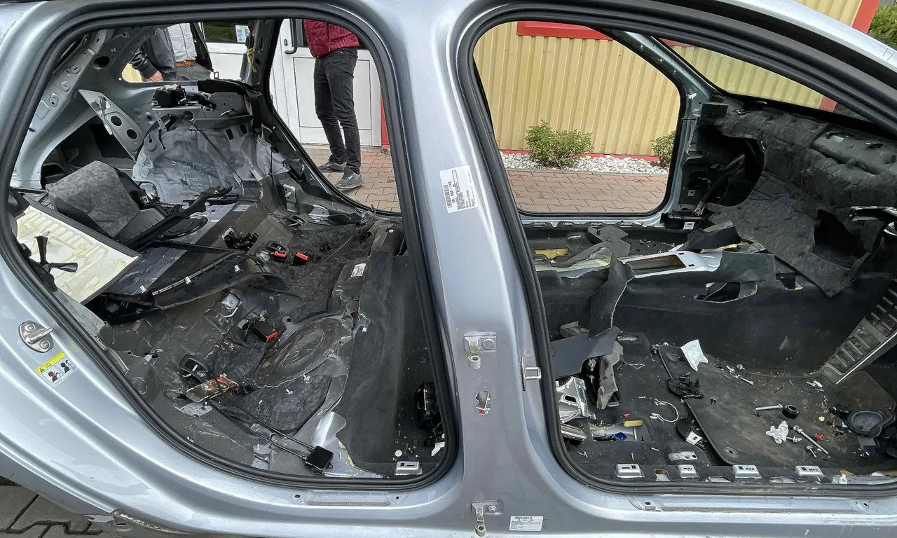 STALP MIJLOC DREAPTA AUDI A6 C7 2010-2019