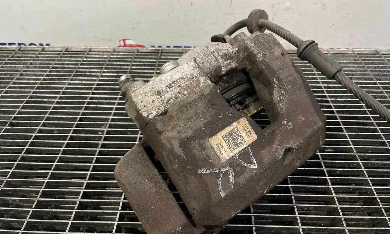 ETRIER FATA DREAPTA AUDI A6 C7 2010-2019