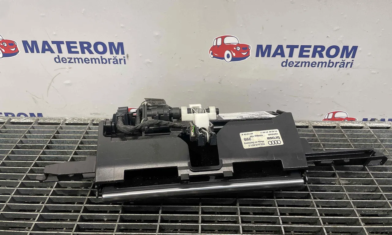 AFISAJ BORD AUDI A6 C7 2010-2019
