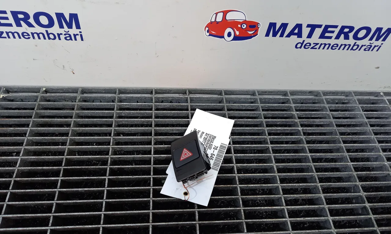 INTRERUPATOR AVARIE AUDI A6 C7 2010-2019
