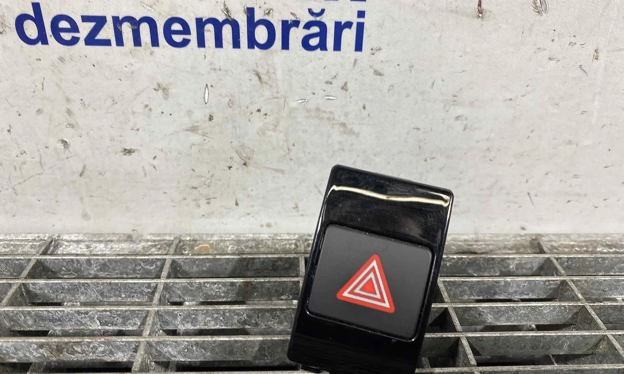 INTRERUPATOR AVARIE AUDI A6 C7 2010-2019