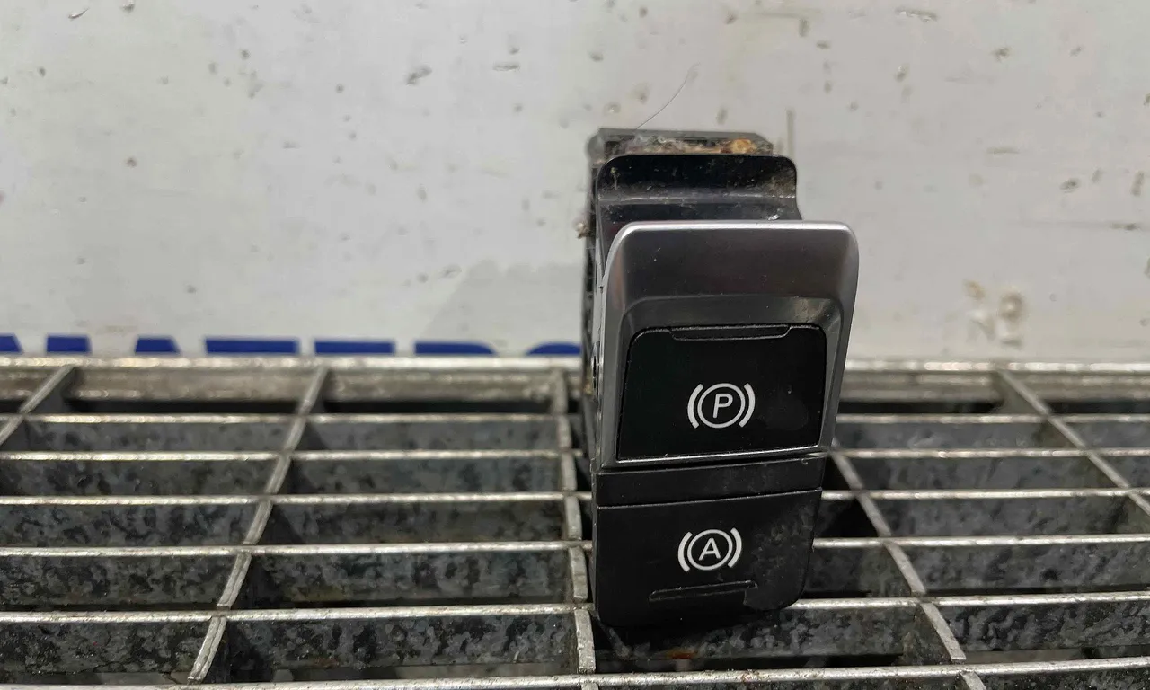 INTRERUPATOR FRANA DE MANA AUDI A6 C7 2010-2019