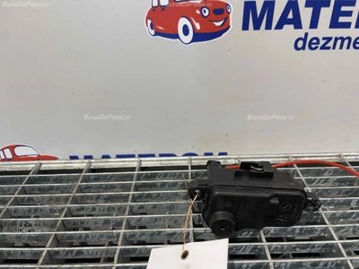 MOTORAS DESCHIDERE