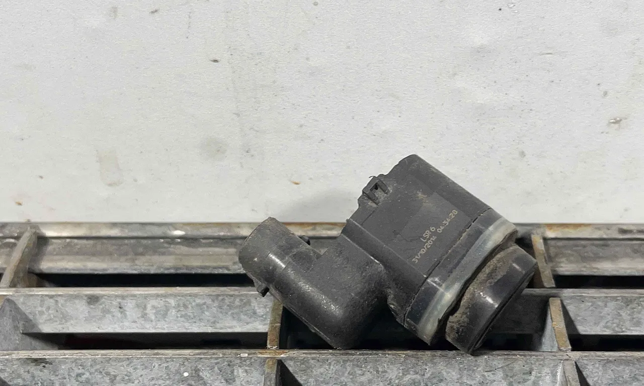 SENZOR PARCARE FATA AUDI A6 C7 2010-2019