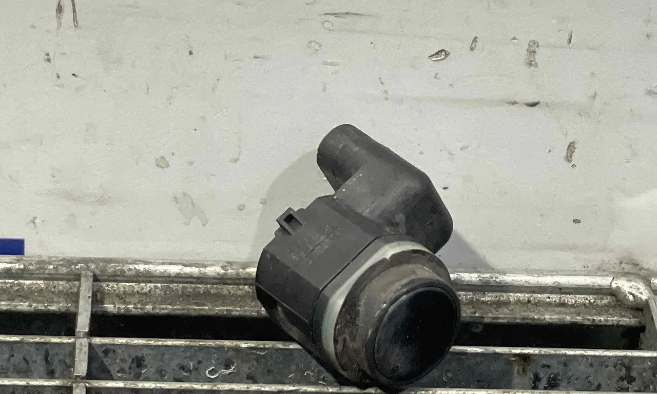 SENZOR PARCARE FATA AUDI A6 C7 2010-2019