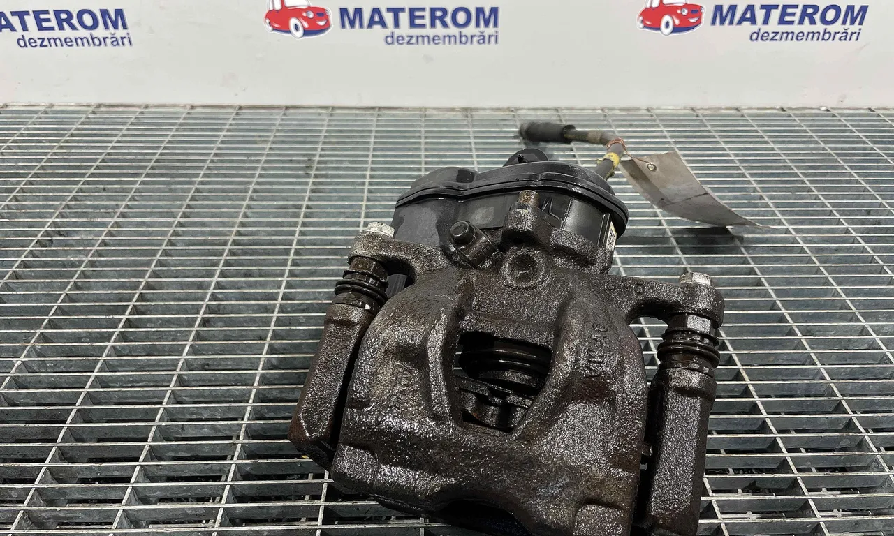 ETRIER SPATE DREAPTA AUDI A6 C8 2018-2024