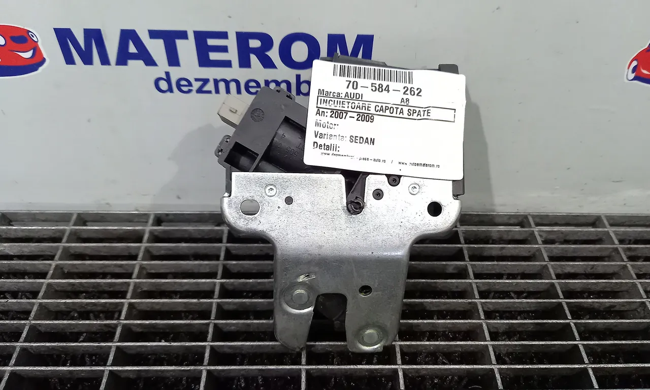 INCUIETOARE CAPOTA SPATE AUDI A8 D3 2002-2010