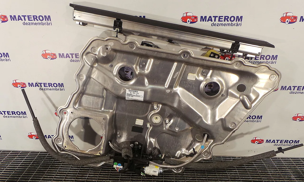 MACARA USA SPATE DREAPTA AUDI A8 D3 2002-2010