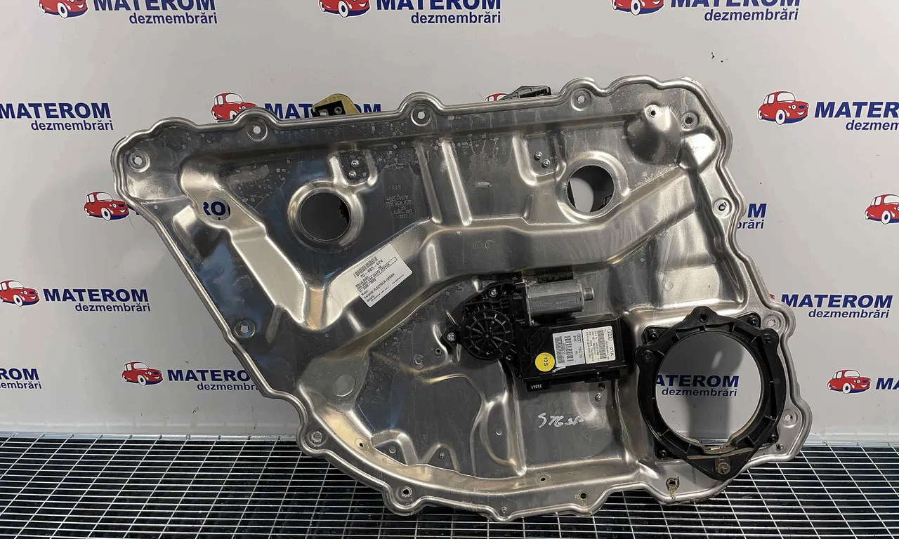 MACARA USA SPATE STANGA AUDI A8 D3 2002-2010