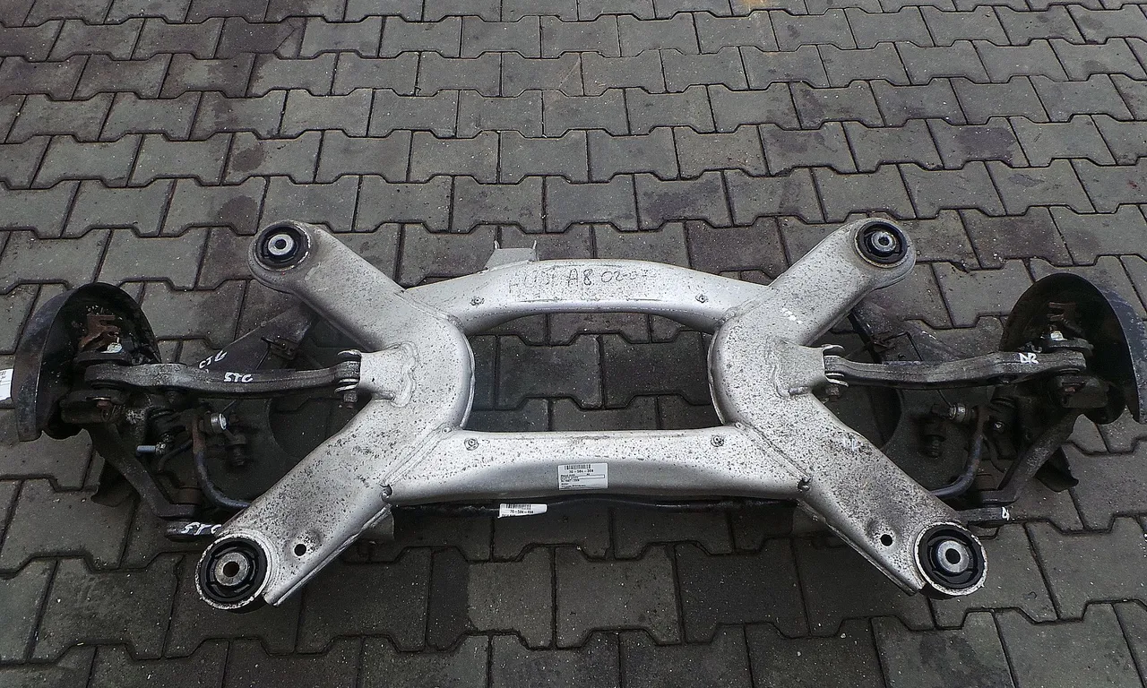 PUNTE SPATE AUDI A8 D3 2002-2010