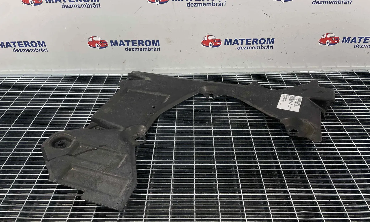 SCUT SUB MASINA AUDI A8 D3 2002-2010