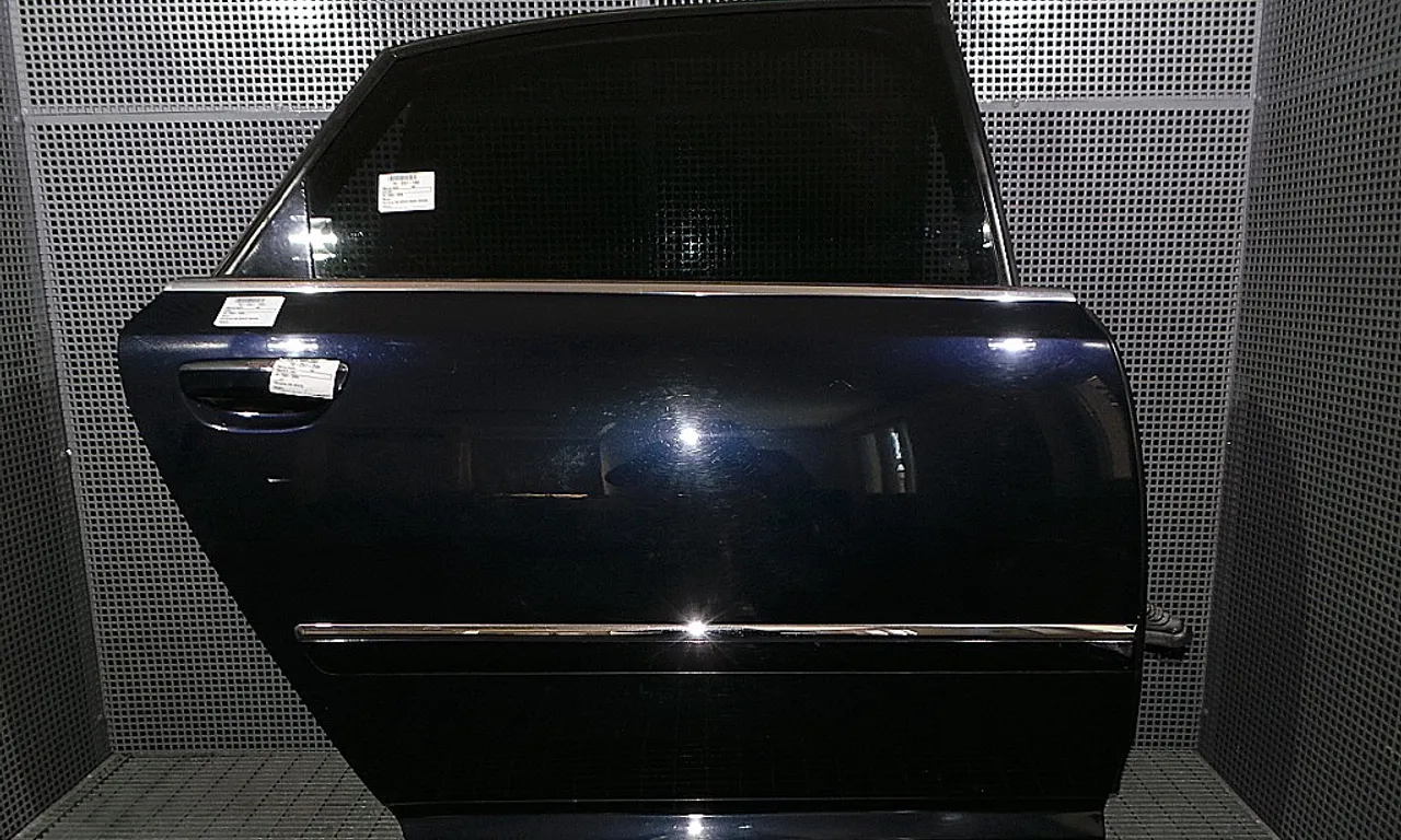USA SPATE DREAPTA AUDI A8 D3 2002-2010