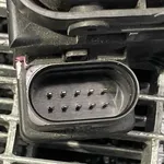 DISTRIBUITOR SUSPENSIE AUDI A8 D3 3.0 TDI 2002-2010 oe-15152400152, vedere laterala