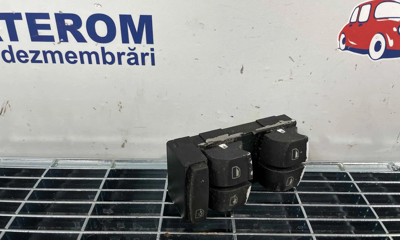 INTRERUPATOR GEAMURI AUDI A8 D3 2002-2010