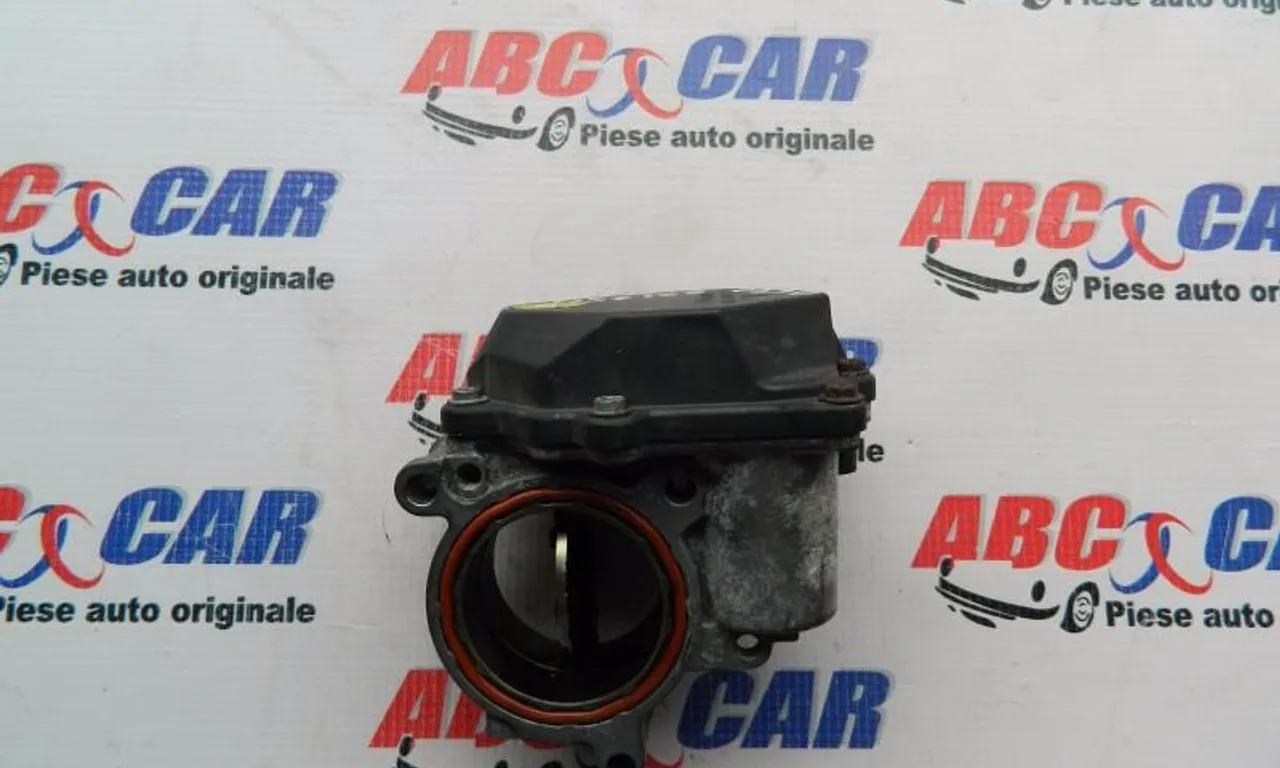 Clapeta acceleratie AUDI A8 D3 2002-2010