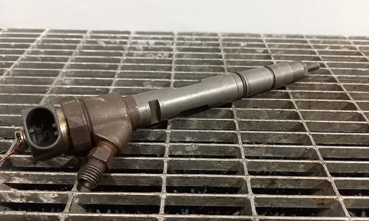 INJECTOR AUDI A8 D3 2002-2010