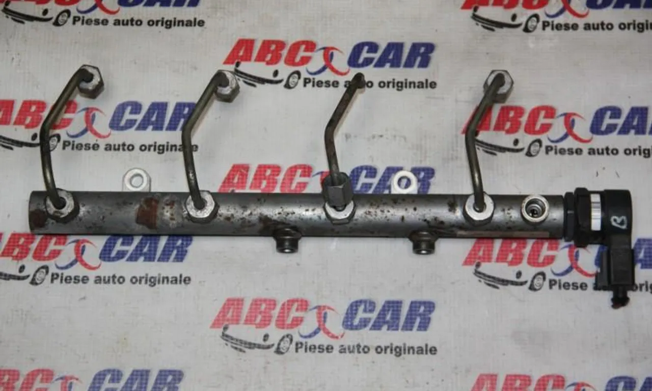 Rampa injectoare cu senzor AUDI A8 D3 2002-2010