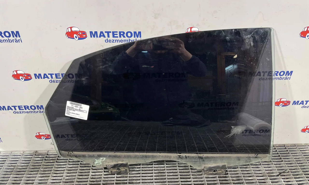 GEAM SPATE MARE DREAPTA AUDI A8 D4 2009-2019