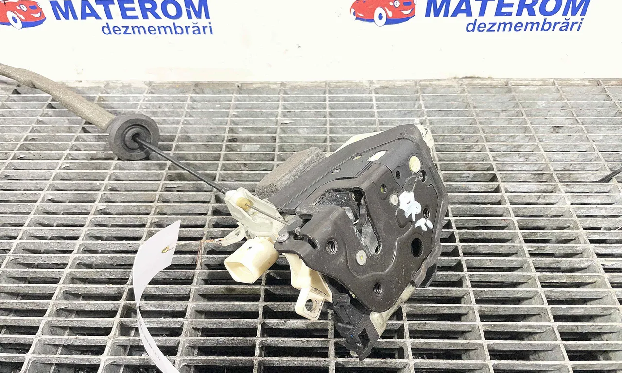 INCUIETOARE USA FATA DREAPTA AUDI A8 D4 2009-2019